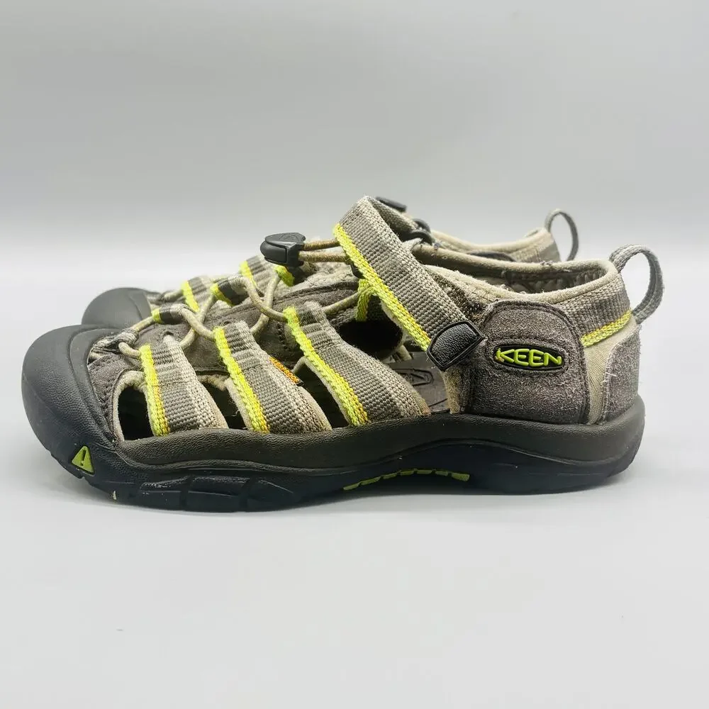 Keen Sandals Youth 2 Gray Lime Newport H2 Strappy Closed Toe Water Hiking Shoes